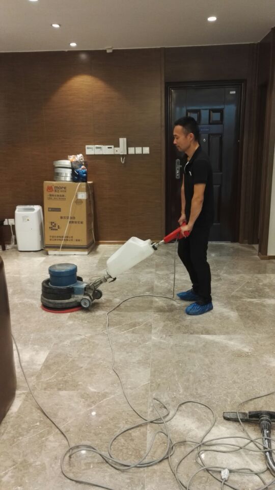 热力祝贺南通小黄人保洁公司李老板与张老板来洁酷网家电清洗家政保洁培训学习！